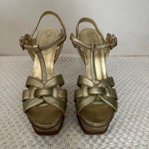 Saint Laurent Tribute Platform Heels – Gold Calfskin Leather, Size [EU 37]
